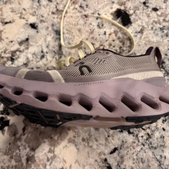 Women's ON Sneakers - Cloudsurfer Trail - Lilac / Grey / Black - Size 7.5 - Picture 8 of 9